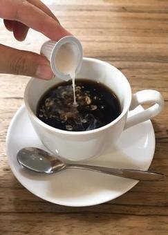 Black Coffee Hot 3 Shot